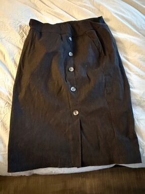 Tribal Black Button-Front Pencil Skirt